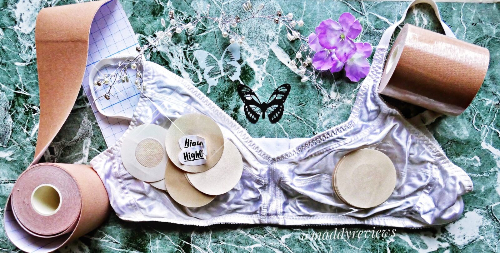 Breast-lift-tapes-nipple-protect