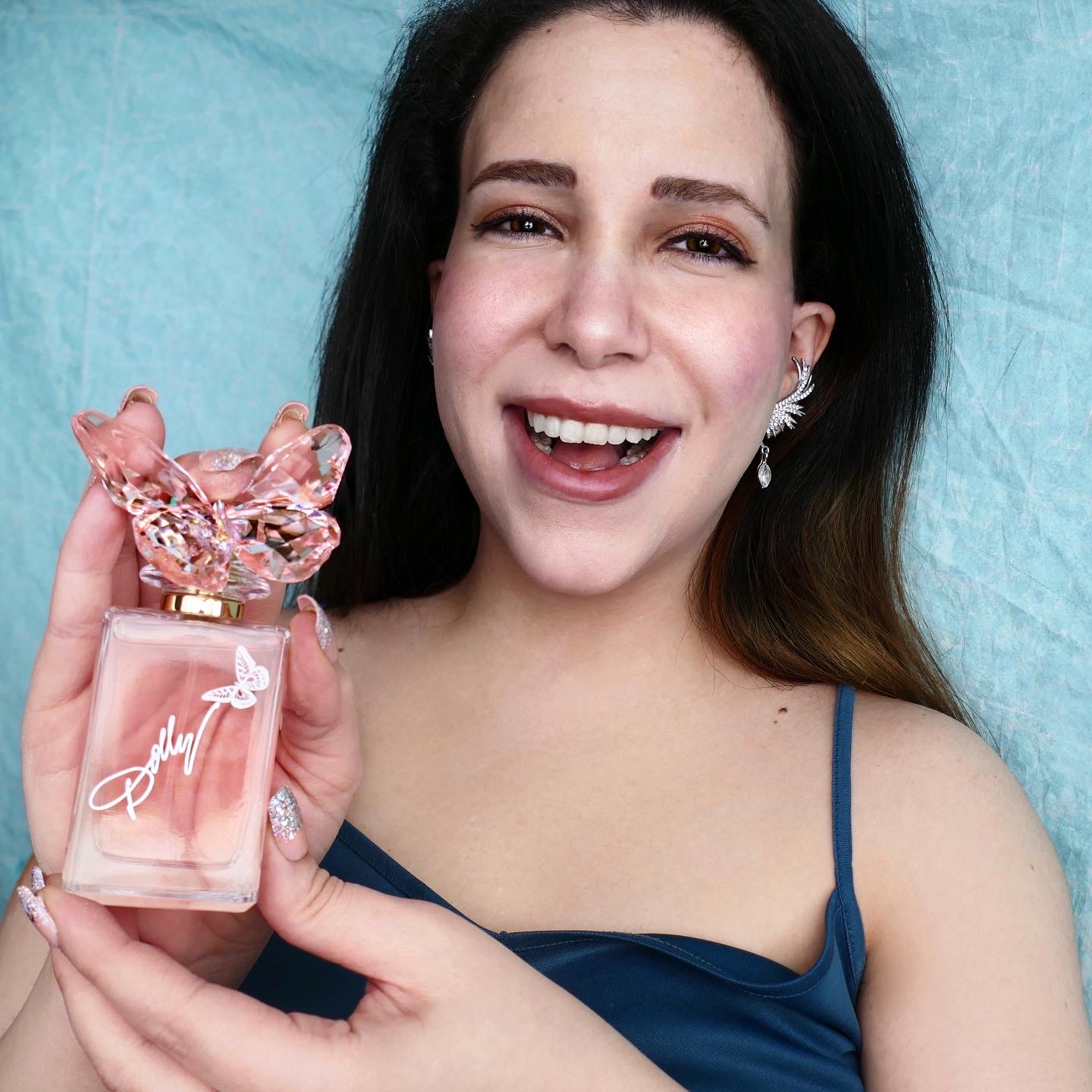 DOLLY-SCENT-FROM-ABOVE-EAU-DE-PARFUM-top